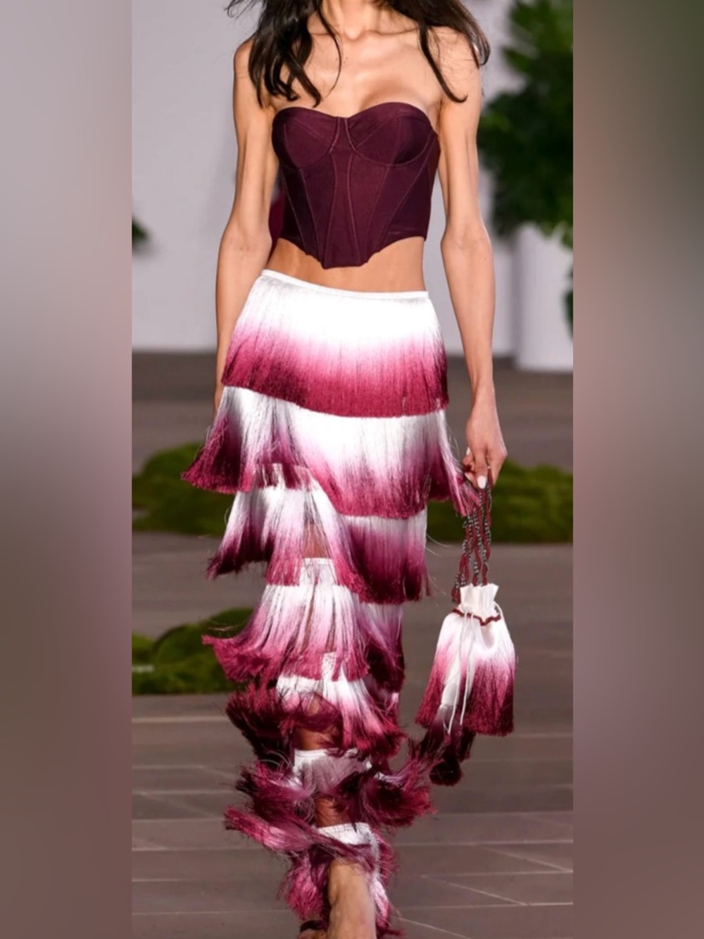 Im Vogue Fringe Vino Gradient Maxi Skirt - Picture 7 of 7